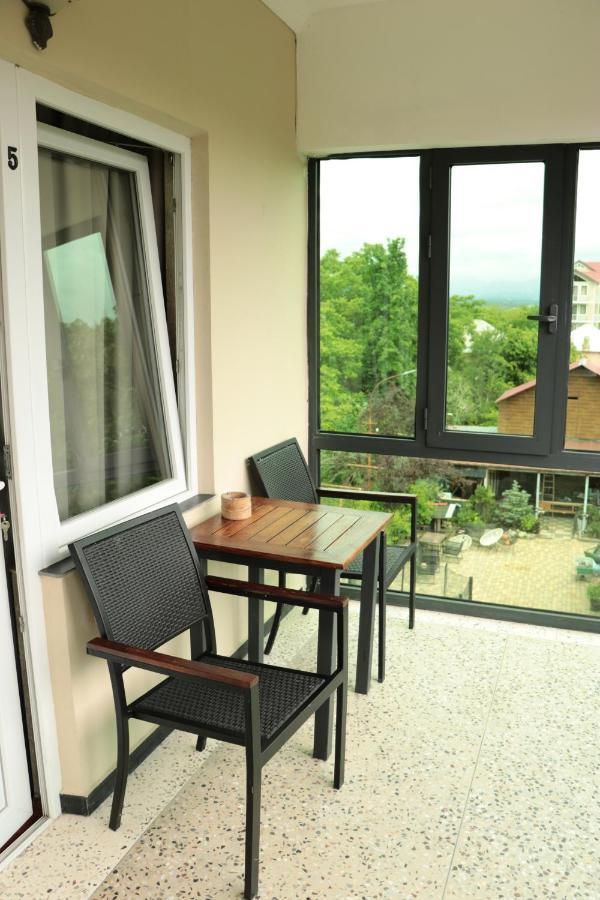 Hotel Smile Kobuleti Εξωτερικό φωτογραφία