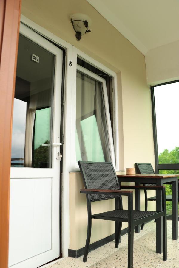 Hotel Smile Kobuleti Εξωτερικό φωτογραφία