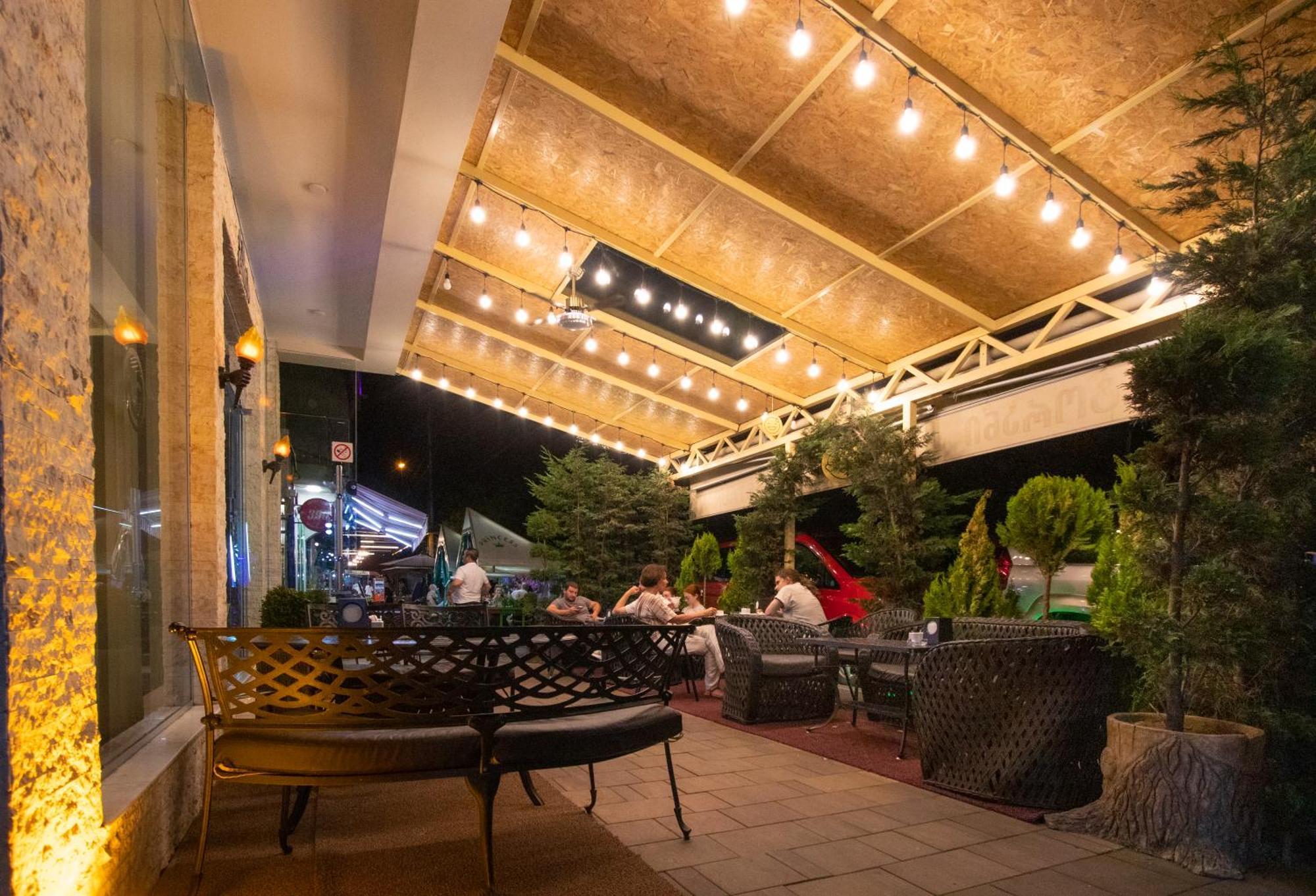 Hotel Smile Kobuleti Εξωτερικό φωτογραφία