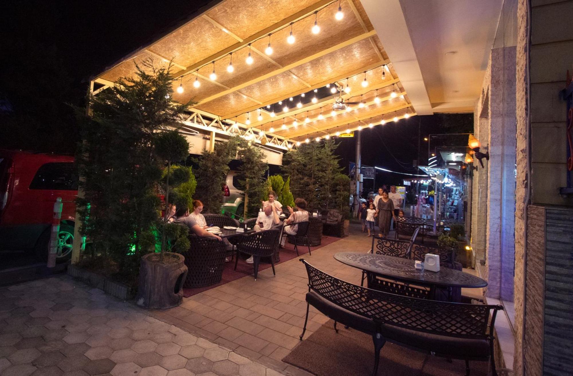 Hotel Smile Kobuleti Εξωτερικό φωτογραφία