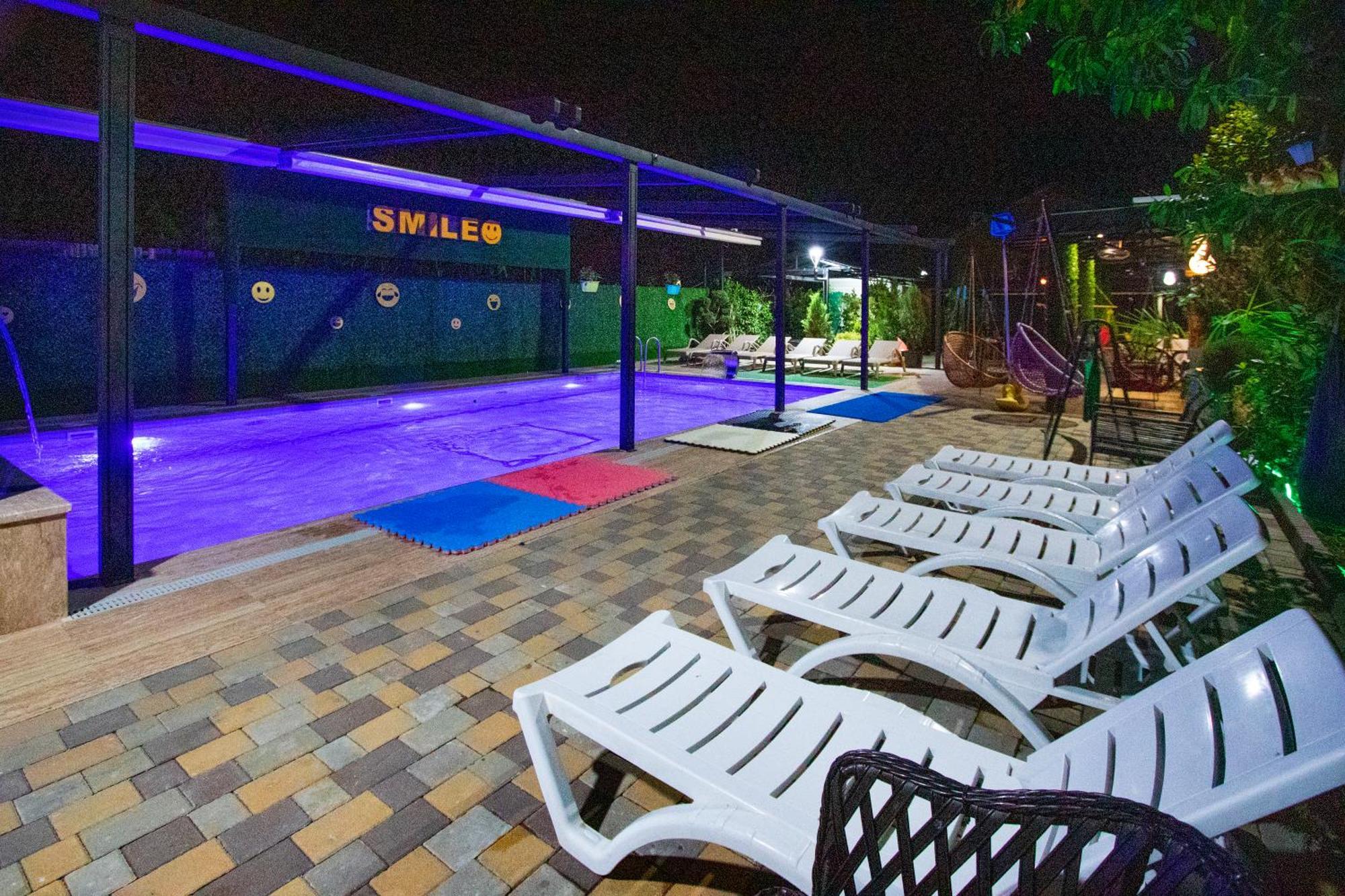 Hotel Smile Kobuleti Εξωτερικό φωτογραφία
